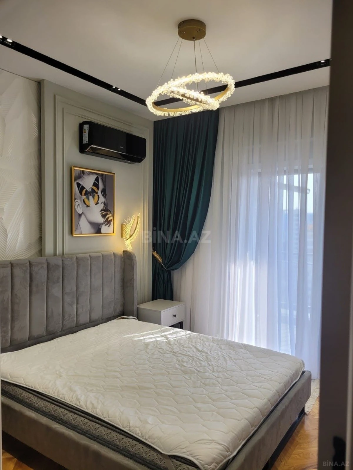 Kirayə verilir 2 otaqlı mənzil 68 m²