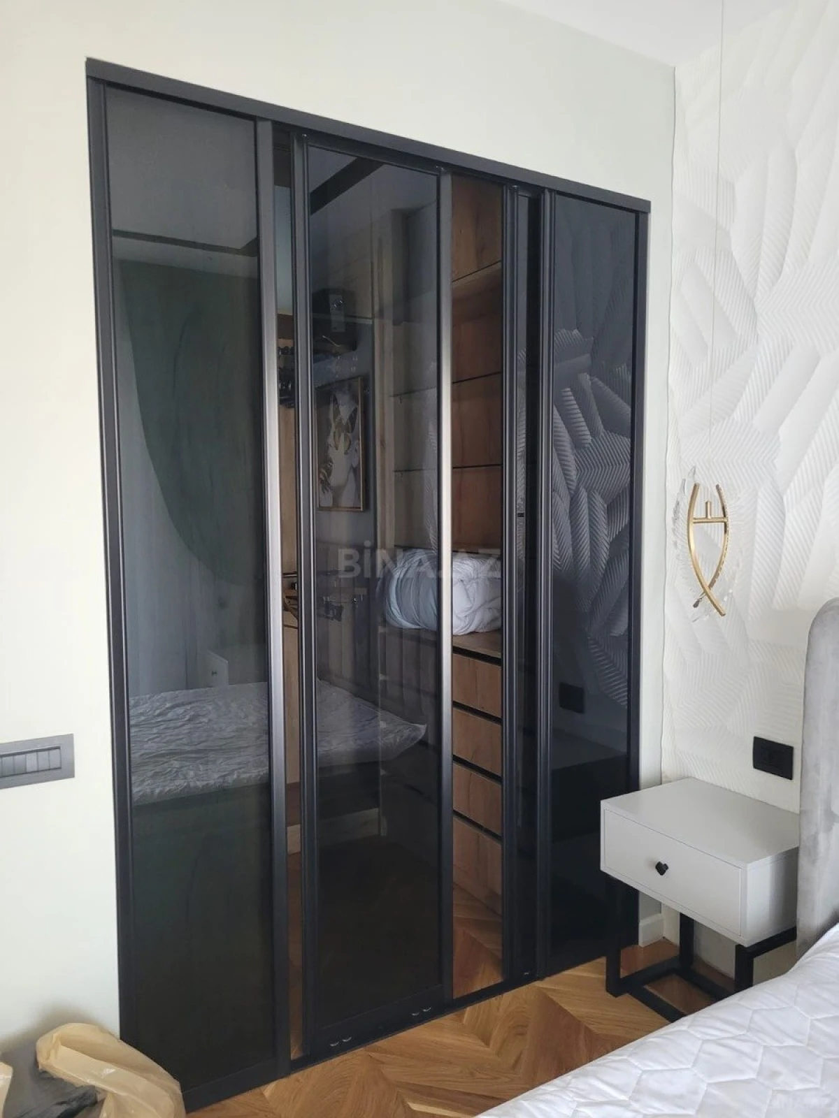 Kirayə verilir 2 otaqlı mənzil 68 m²