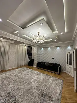 Satılır 3 otaqlı mənzil 125 m² — Bakı, İnşaatçılar 3 otaq 125.00 m²