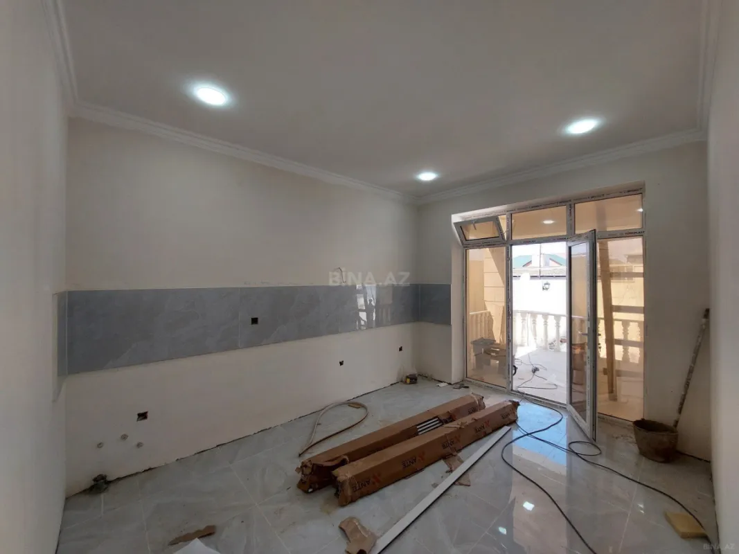 Satılır 4 otaqlı həyət evi 115 m²