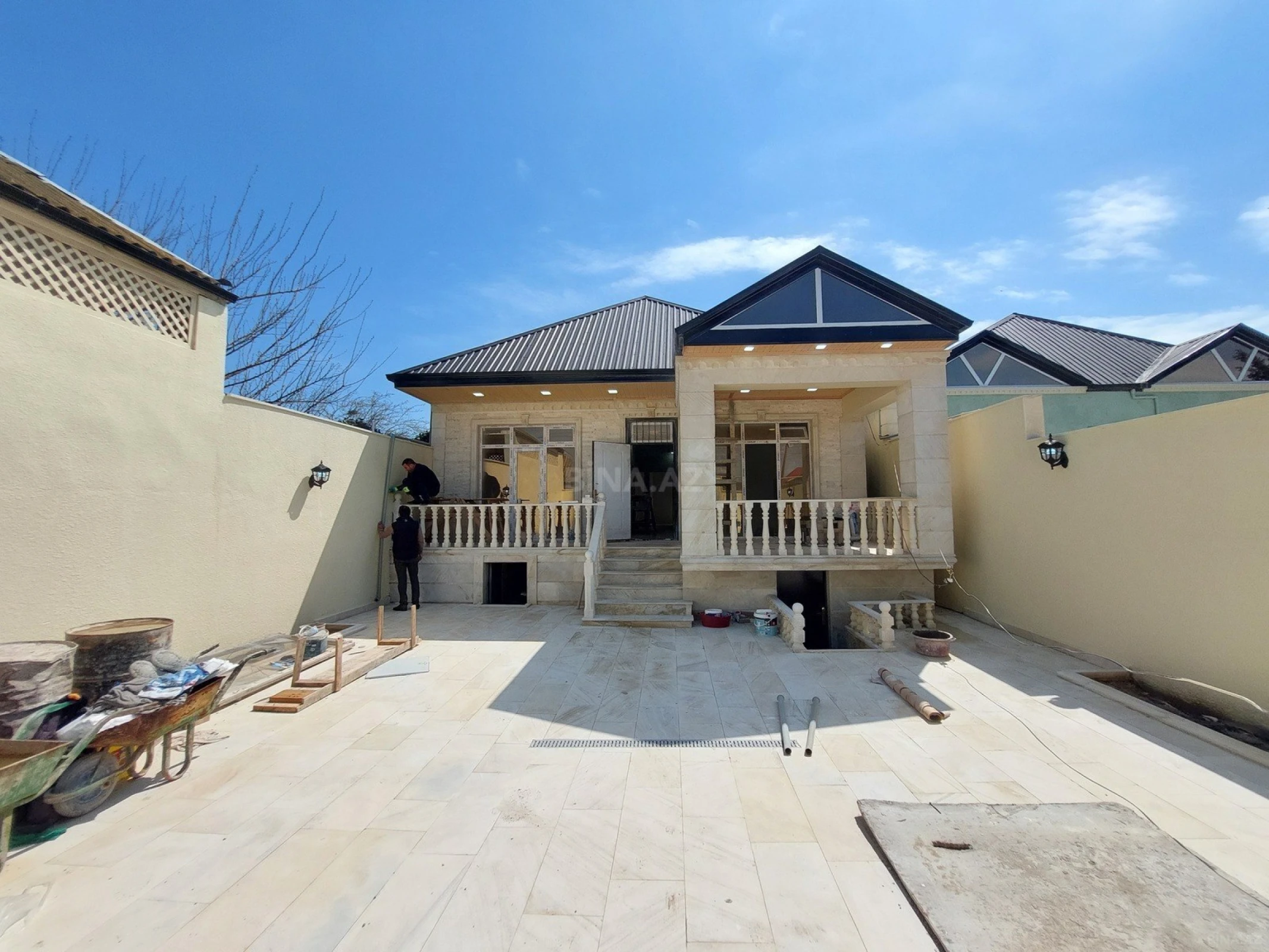 Satılır 4 otaqlı həyət evi 115 m²