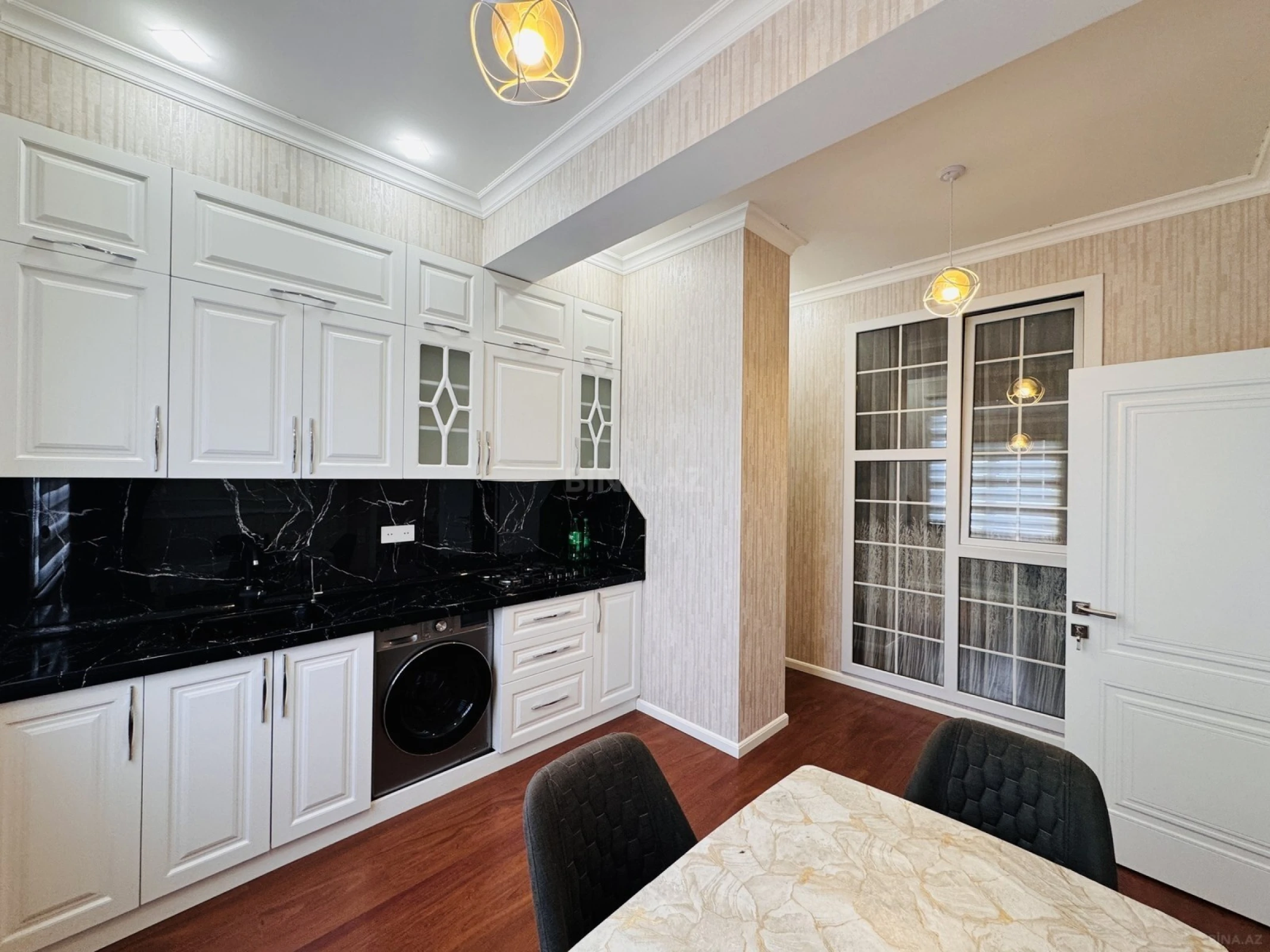 Satılır 2 otaqlı mənzil 80 m²