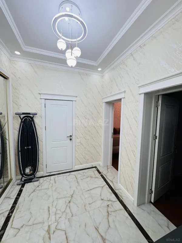 Satılır 2 otaqlı mənzil 80 m²