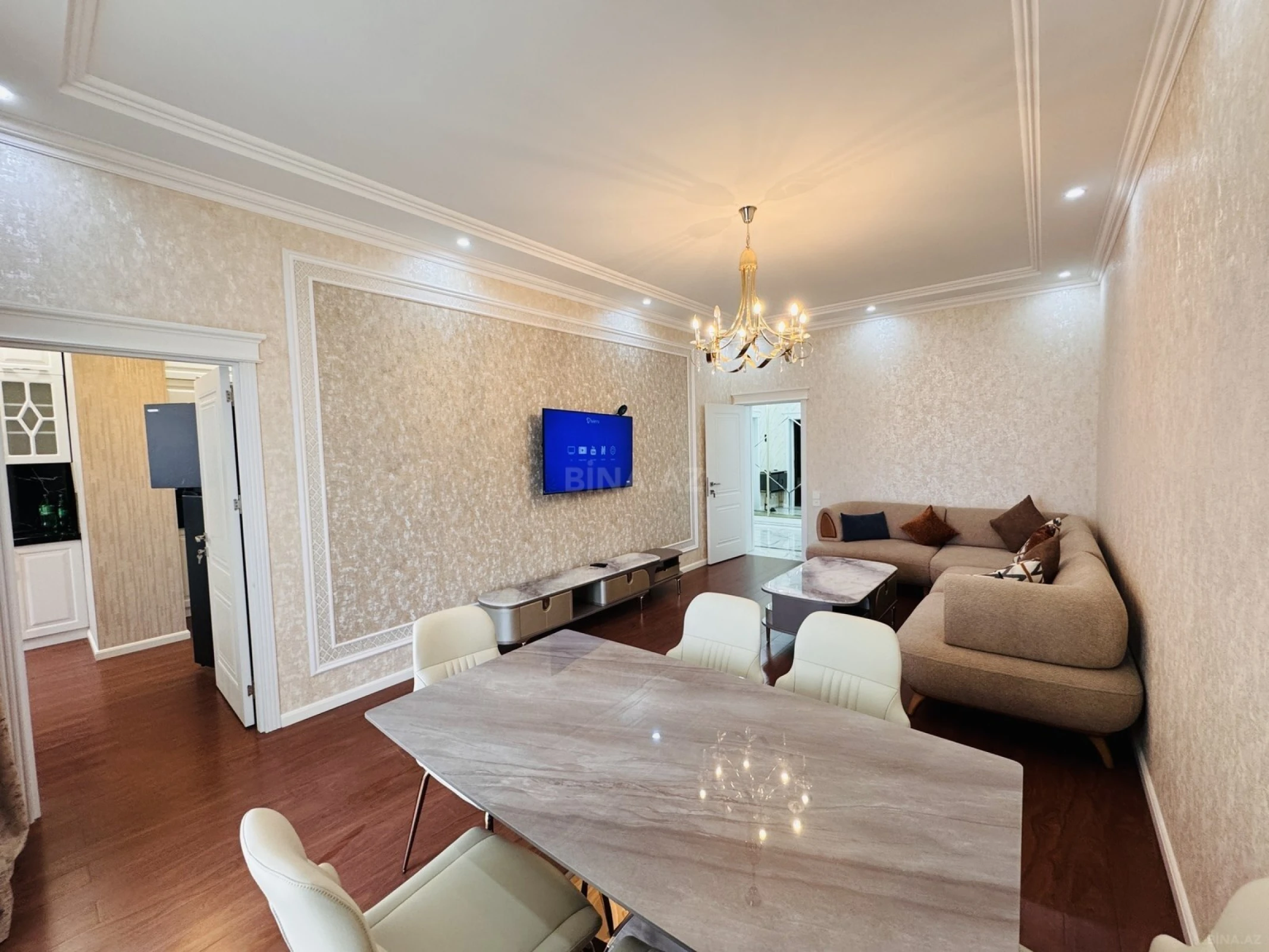 Satılır 2 otaqlı mənzil 80 m²