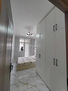 Kirayə verilir 2 otaqlı mənzil 60 m²