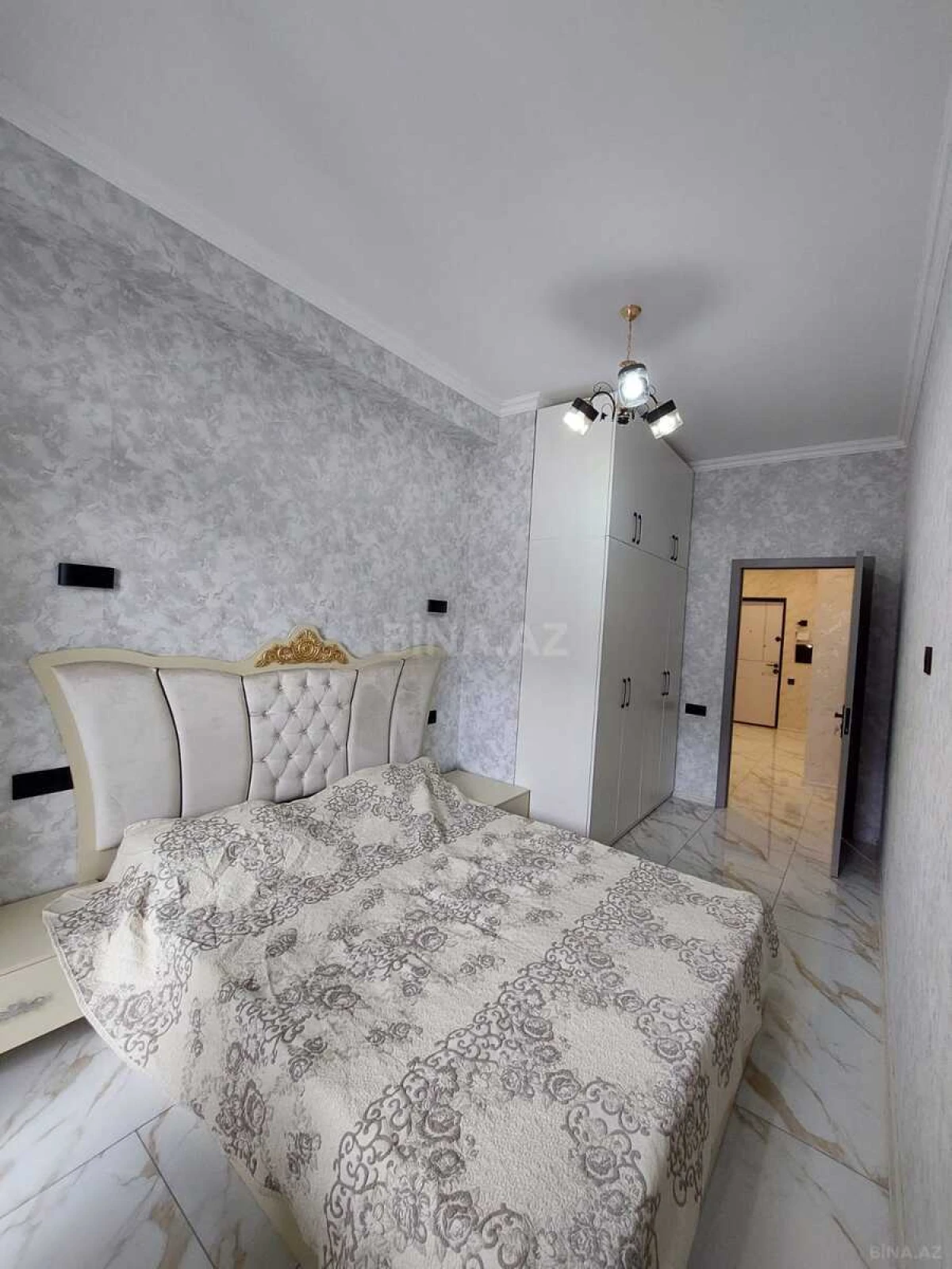 Kirayə verilir 2 otaqlı mənzil 60 m²