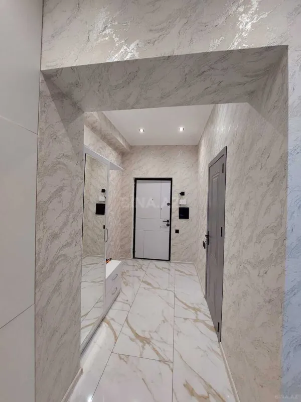 Kirayə verilir 2 otaqlı mənzil 60 m²