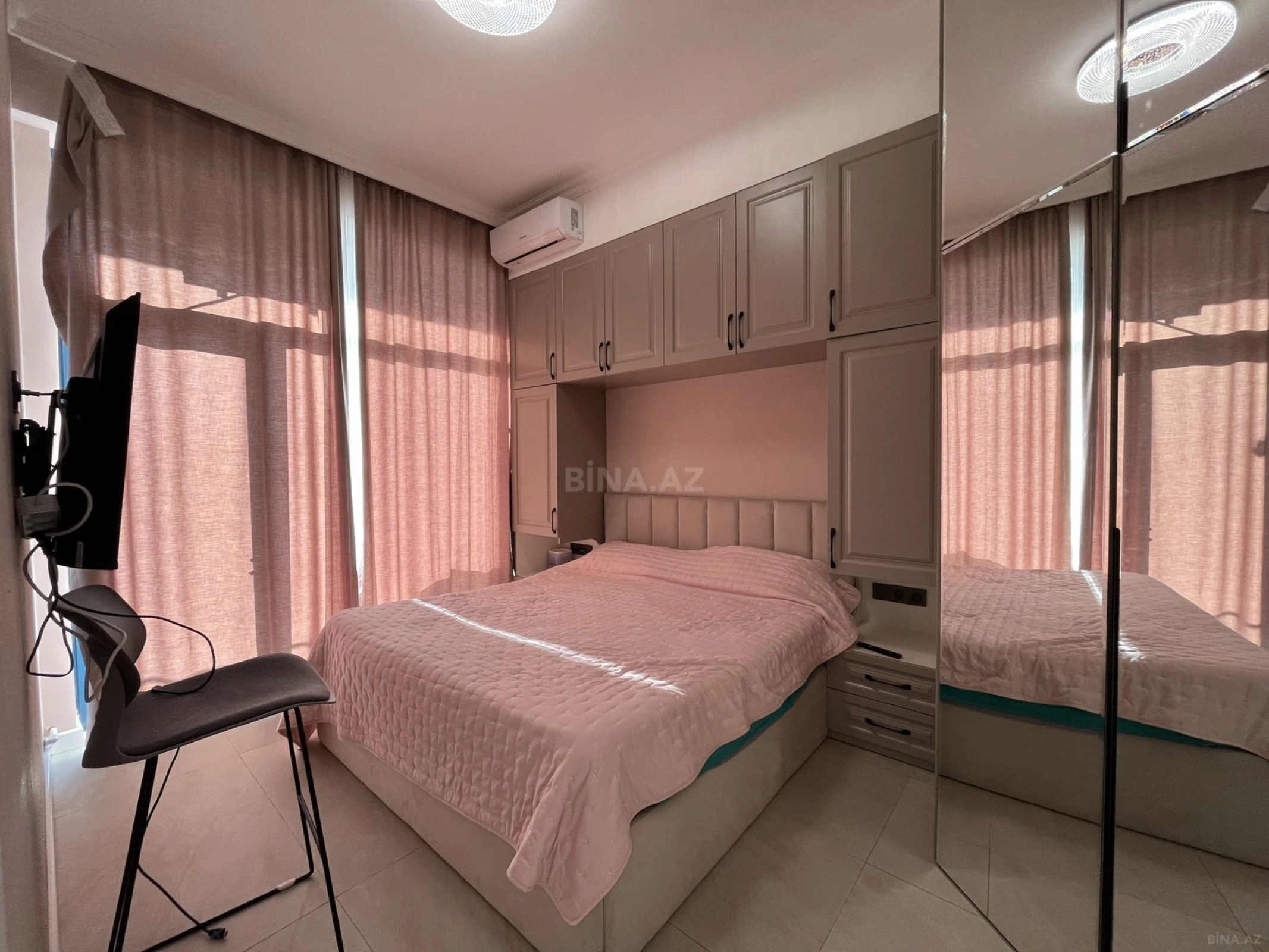Satılır 1 otaqlı mənzil 45 m²