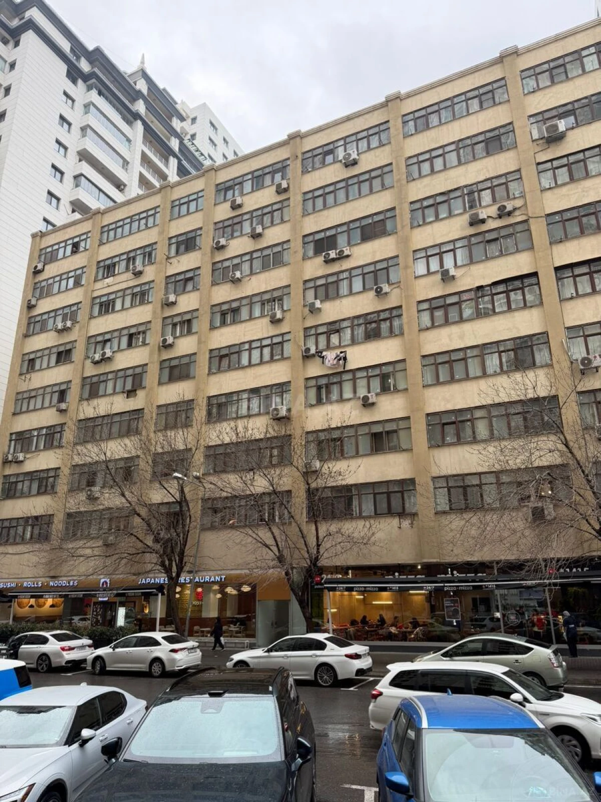 Kirayə verilir 2 otaqlı mənzil 74 m²