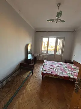 Kirayə verilir 2 otaqlı mənzil 74 m²
