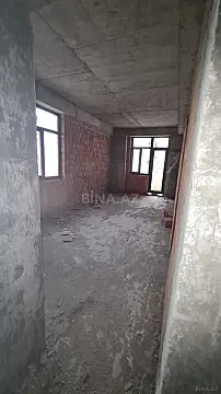 Satılır 3 otaqlı mənzil 135 m²