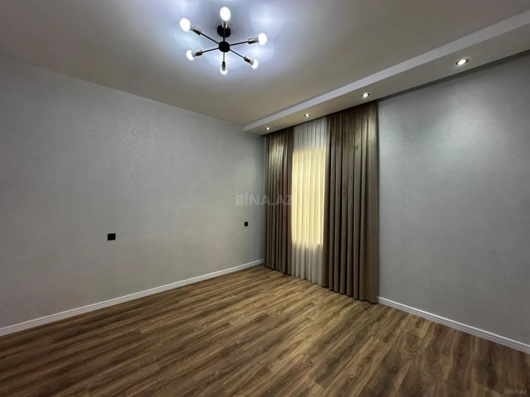 Satılır 4 otaqlı həyət evi 140 m²