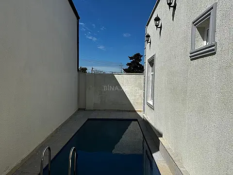 Satılır 4 otaqlı həyət evi 140 m²