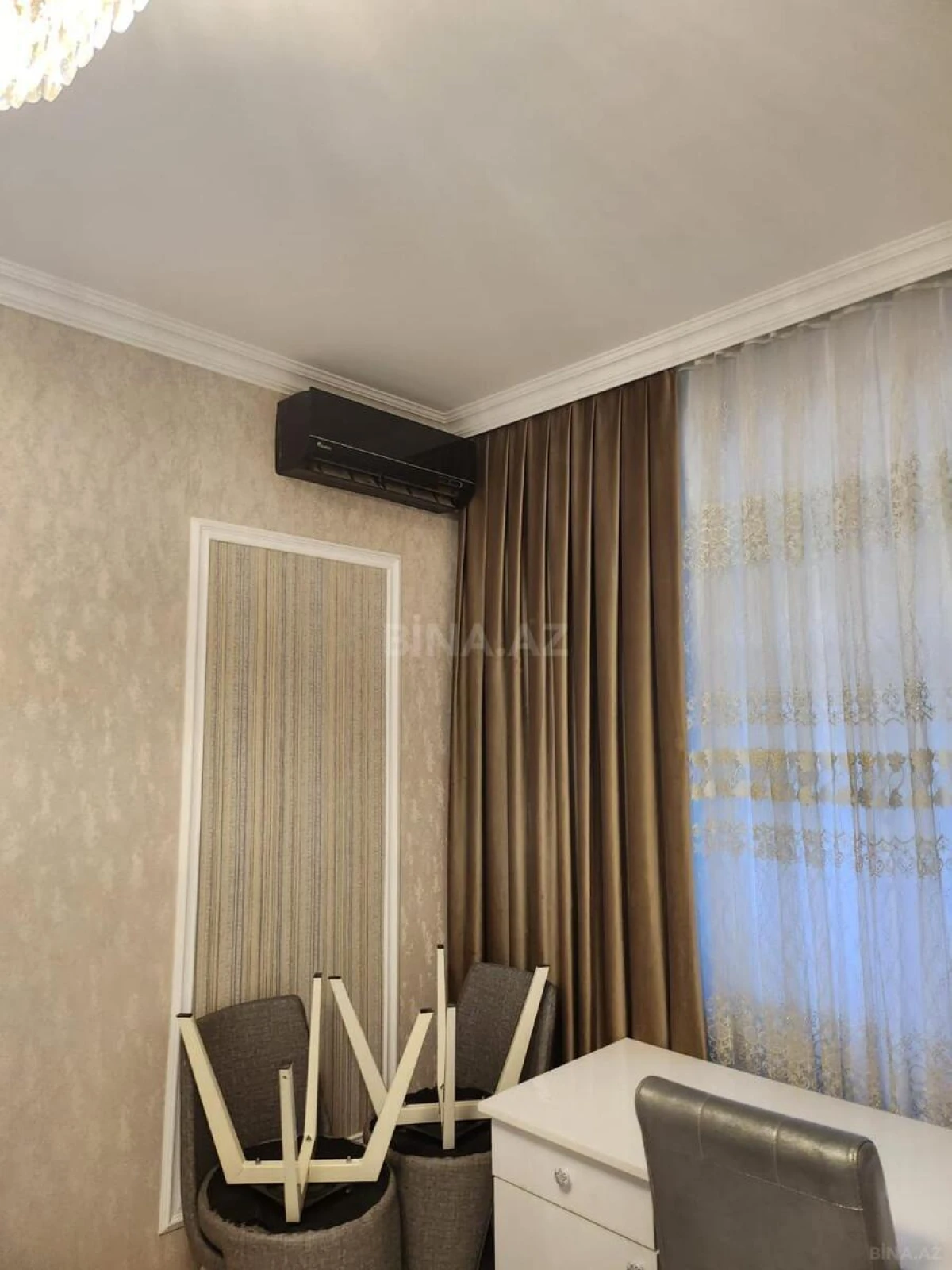 Satılır 2 otaqlı mənzil 55 m²