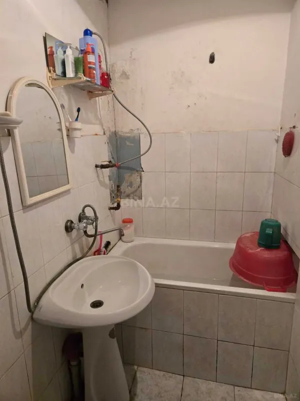 Satılır 2 otaqlı mənzil 40 m²