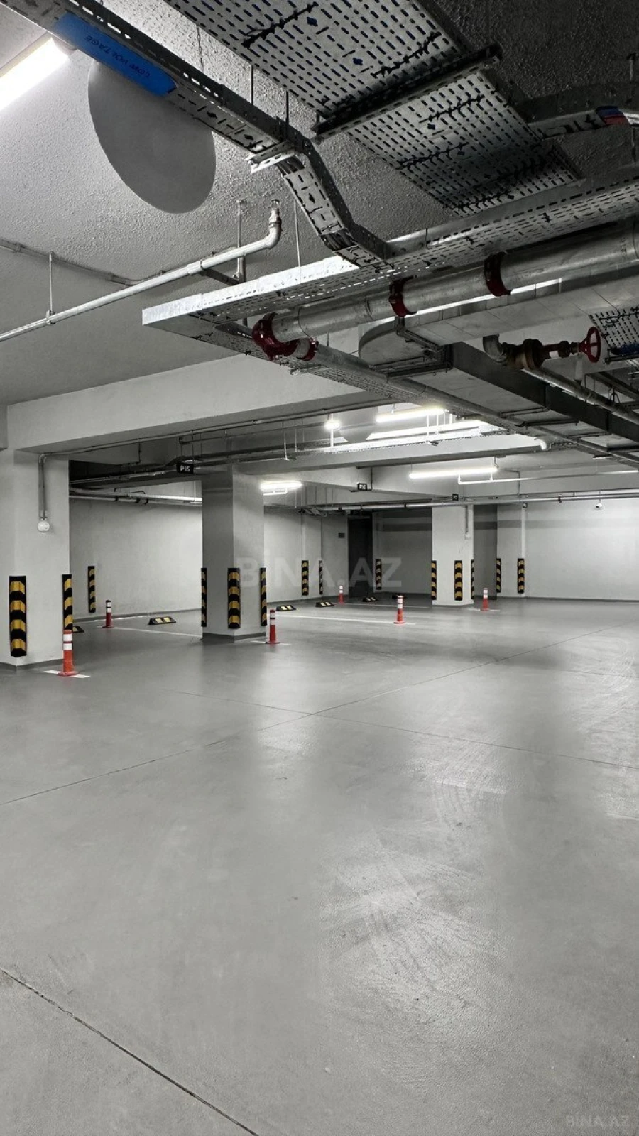 Satılır 5 otaqlı mənzil 277.6 m²