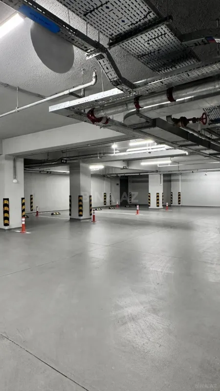 Satılır 5 otaqlı mənzil 277.6 m²