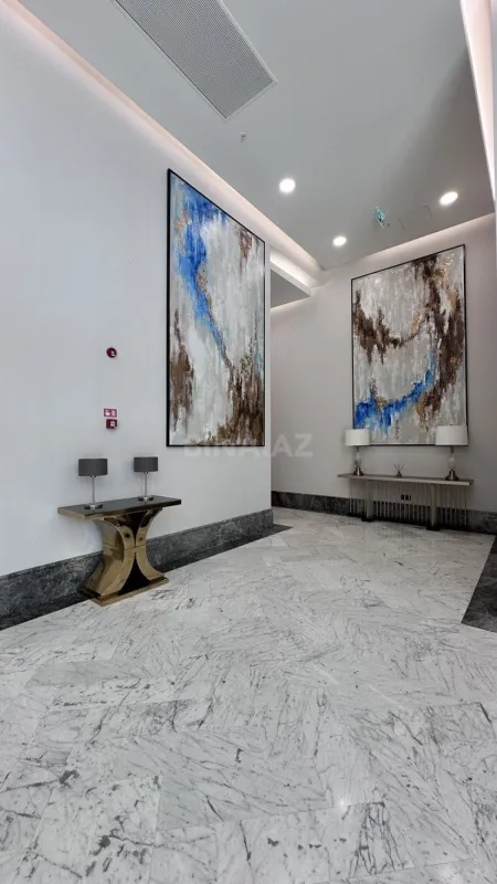 Satılır 5 otaqlı mənzil 277.6 m²