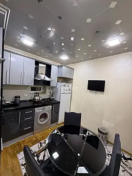 Satılır 3 otaqlı mənzil 76 m²