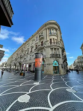 Satılır 3 otaqlı mənzil 100 m² — Bakı, Sahil qəs. 3 otaq 100.00 m²