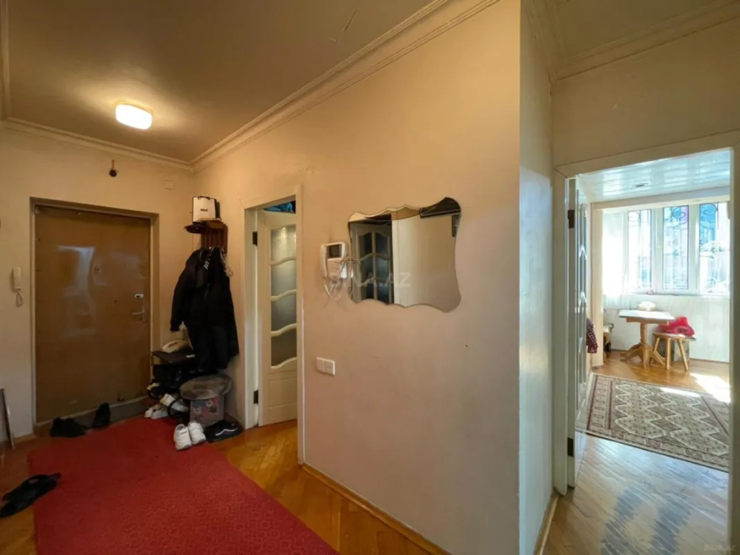 Satılır 3 otaqlı mənzil 100 m²