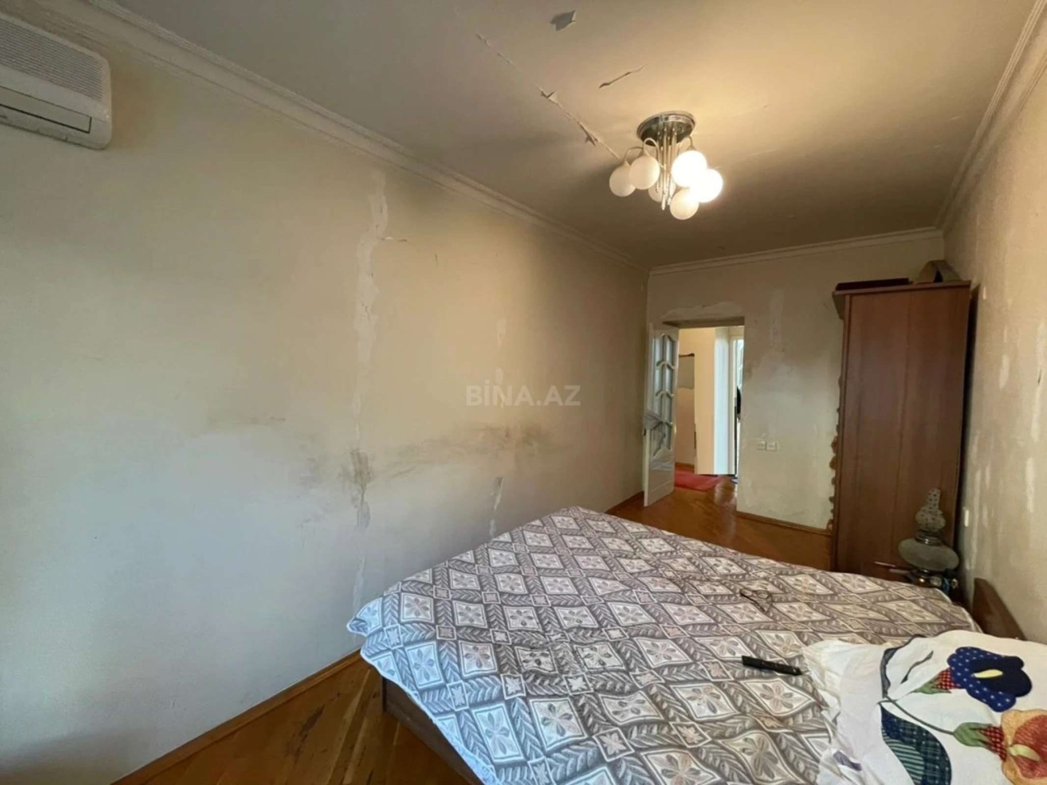 Satılır 3 otaqlı mənzil 100 m²
