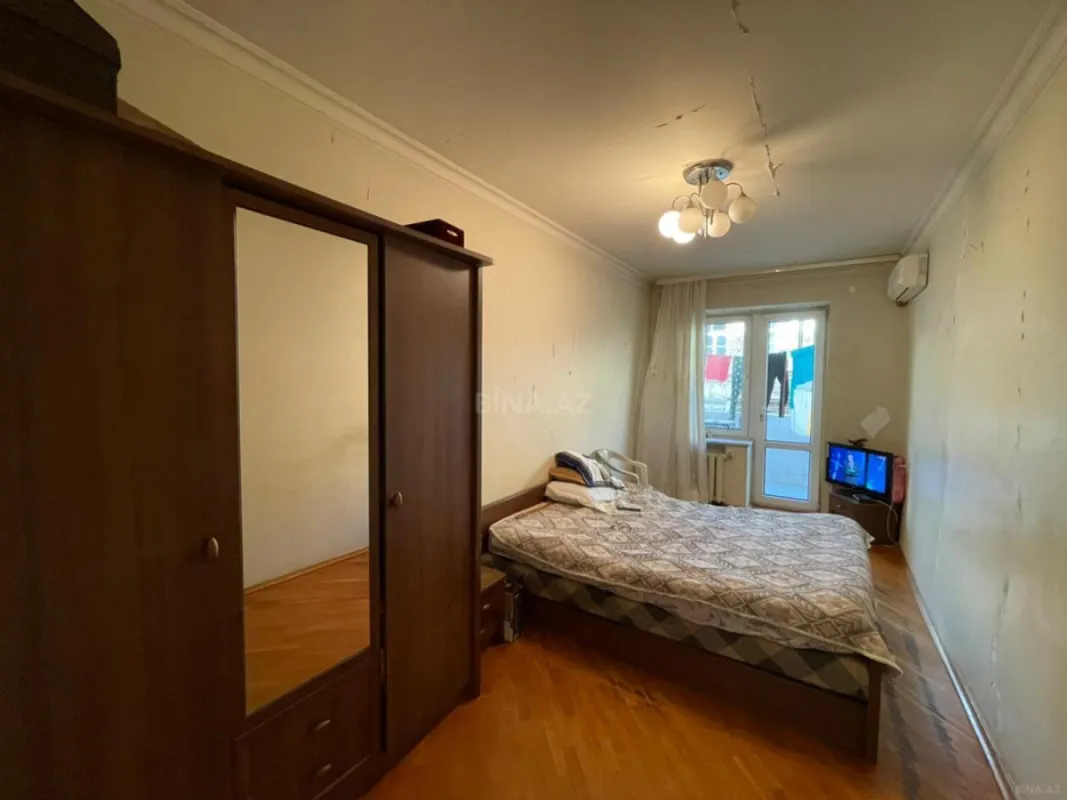 Satılır 3 otaqlı mənzil 100 m²