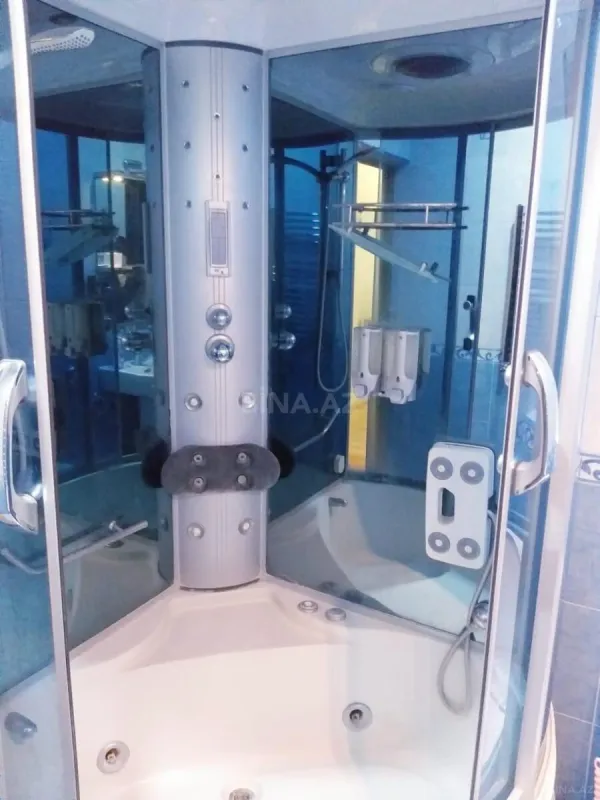 Kirayə verilir 2 otaqlı mənzil 95 m²