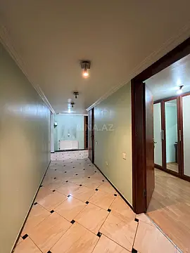 Satılır 4 otaqlı mənzil 110 m²