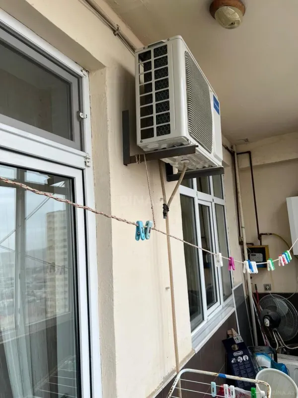 Satılır 2 otaqlı mənzil 95 m²