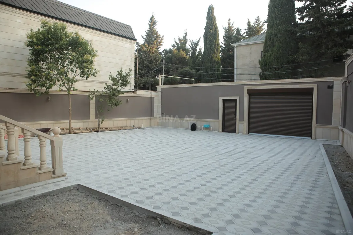 Satılır 6 otaqlı həyət evi 375 m²
