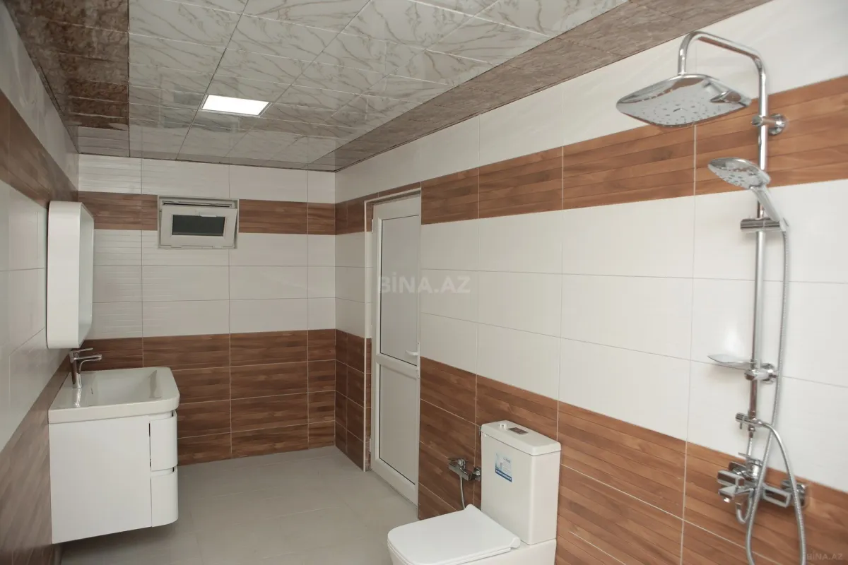 Satılır 6 otaqlı həyət evi 375 m²