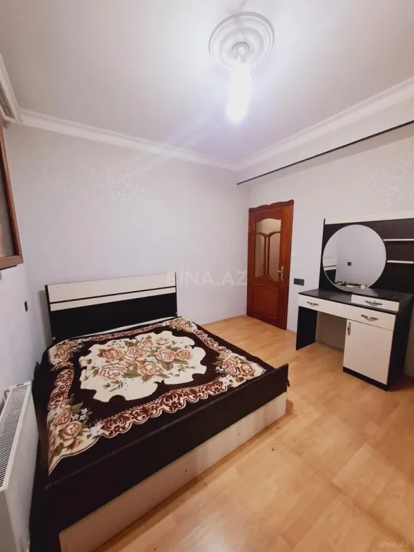 Kirayə verilir 2 otaqlı mənzil 60 m²