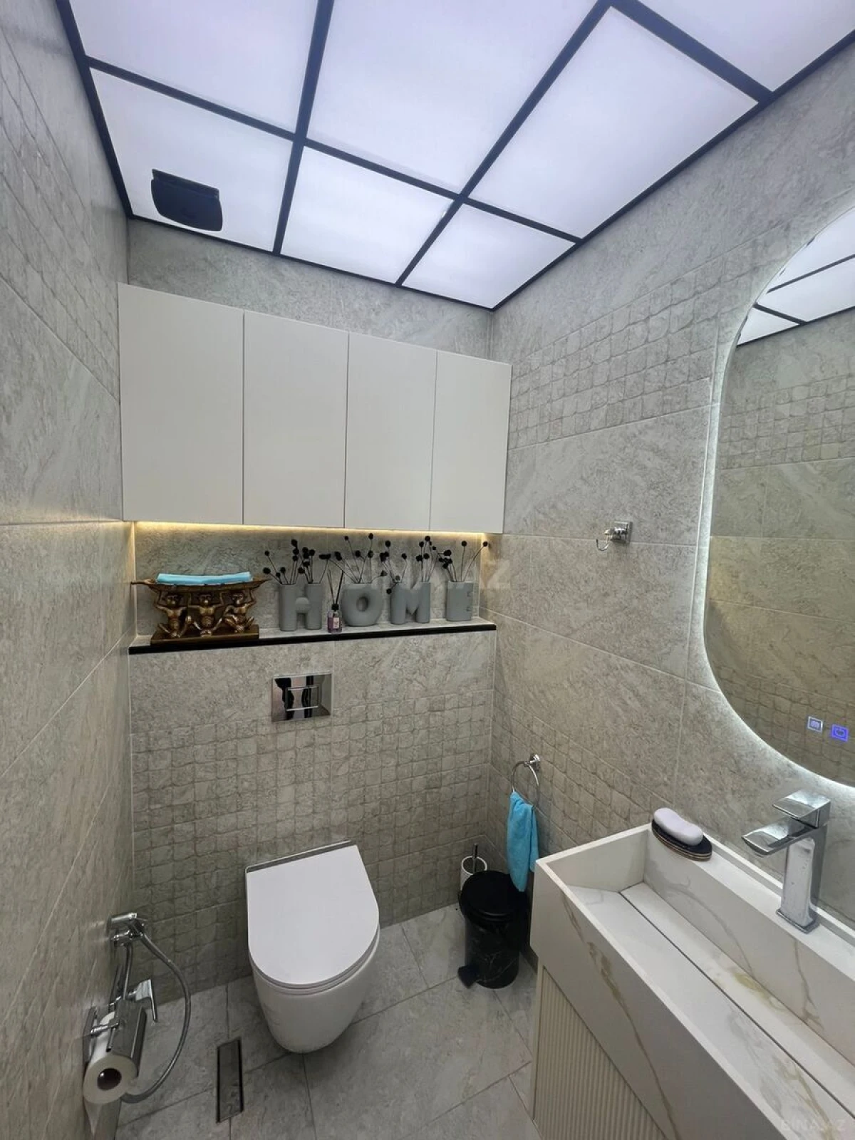 Kirayə verilir 3 otaqlı mənzil 130 m²