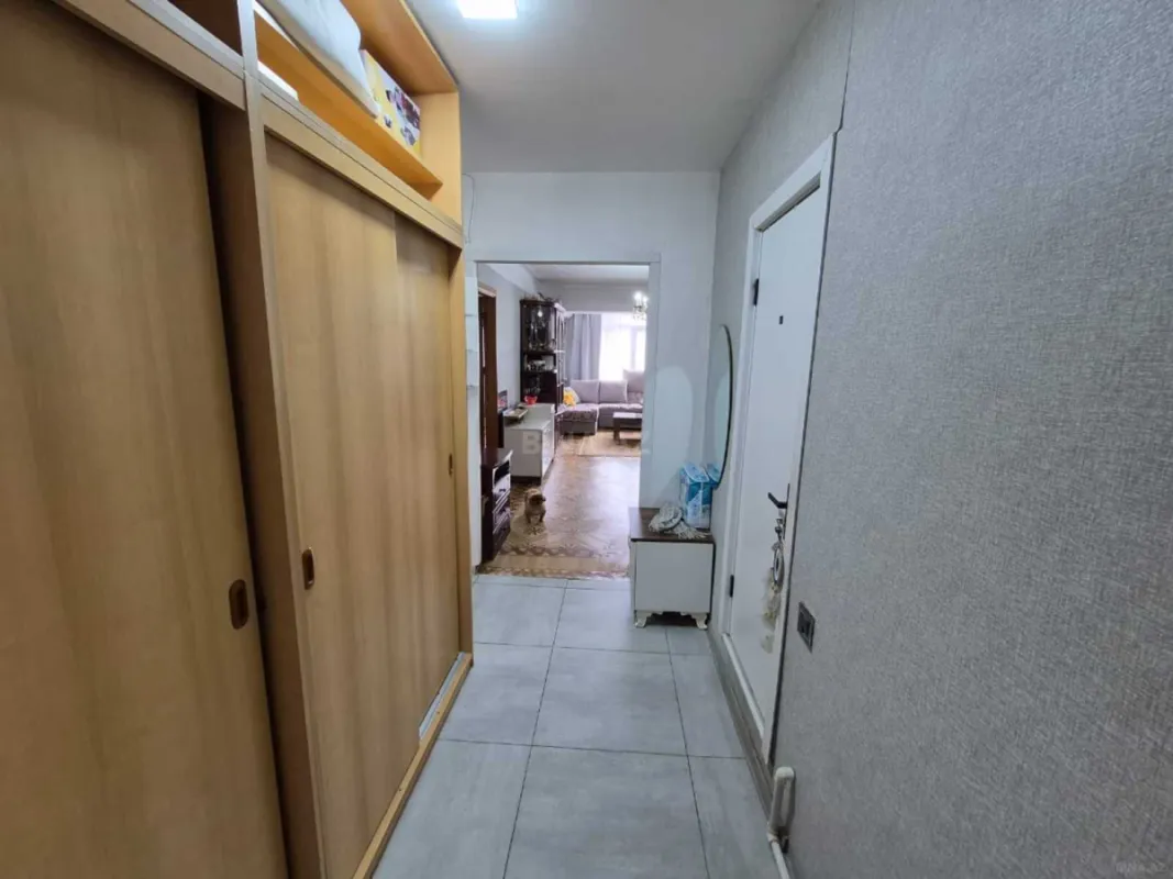 Satılır 3 otaqlı mənzil 66 m²