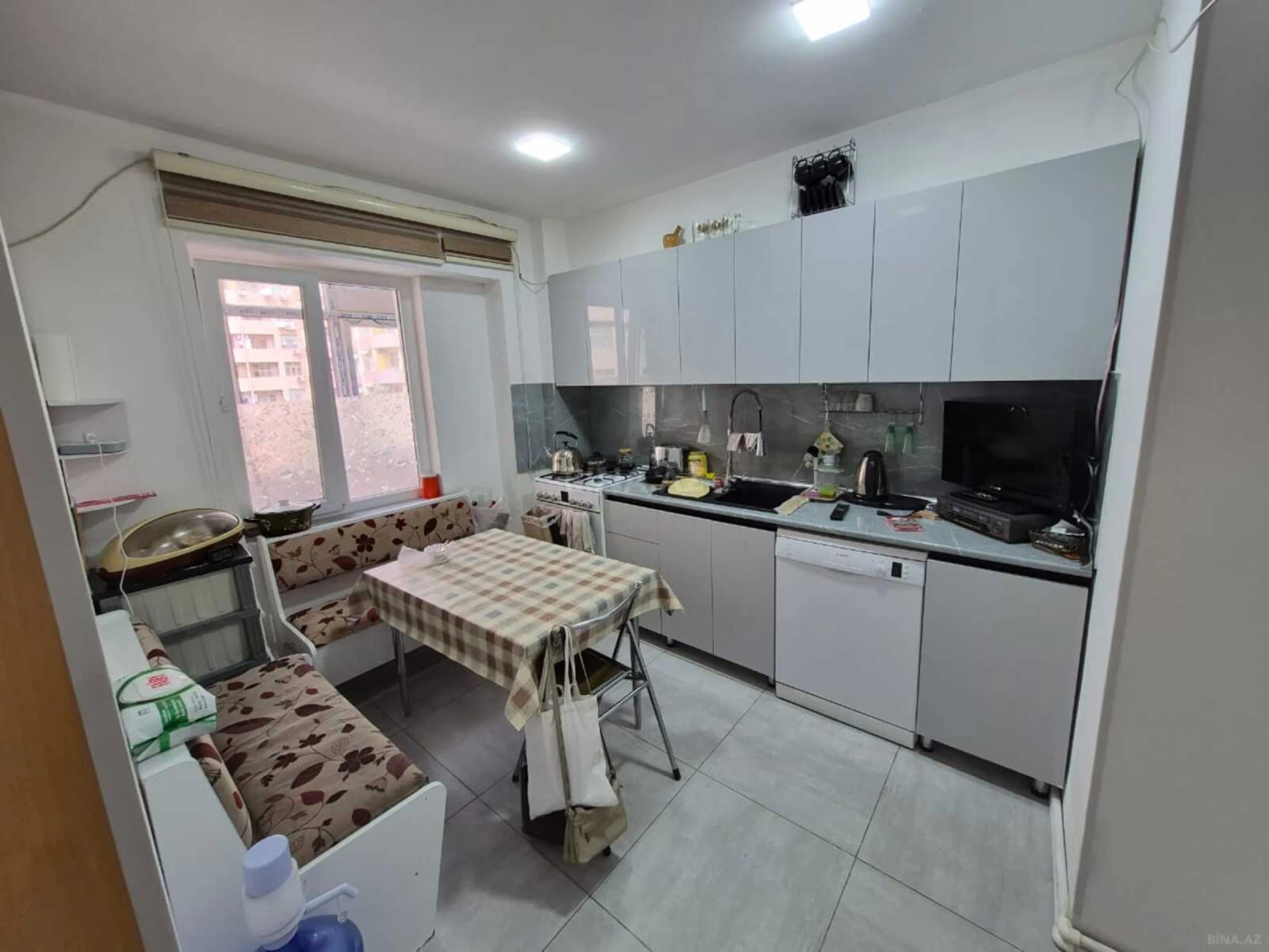 Satılır 3 otaqlı mənzil 66 m²