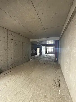 Satılır 3 otaqlı mənzil 141 m²