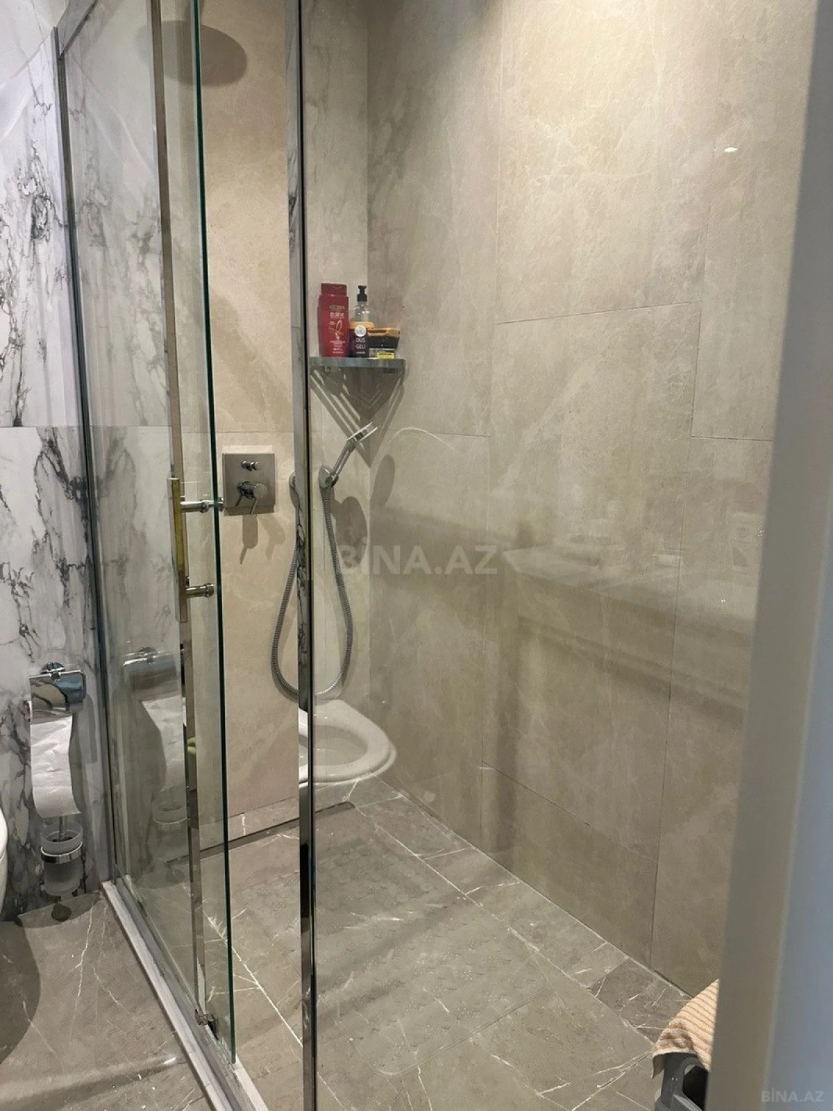 Kirayə verilir 2 otaqlı həyət evi 100 m²