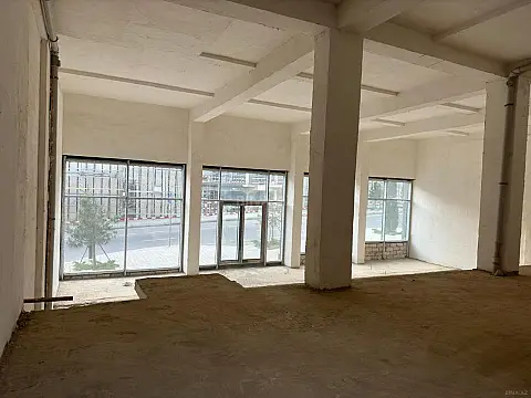 Kirayə verilir obyekt 280 m²