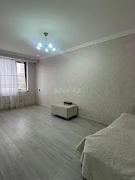 Kirayə verilir 2 otaqlı mənzil 75 m²