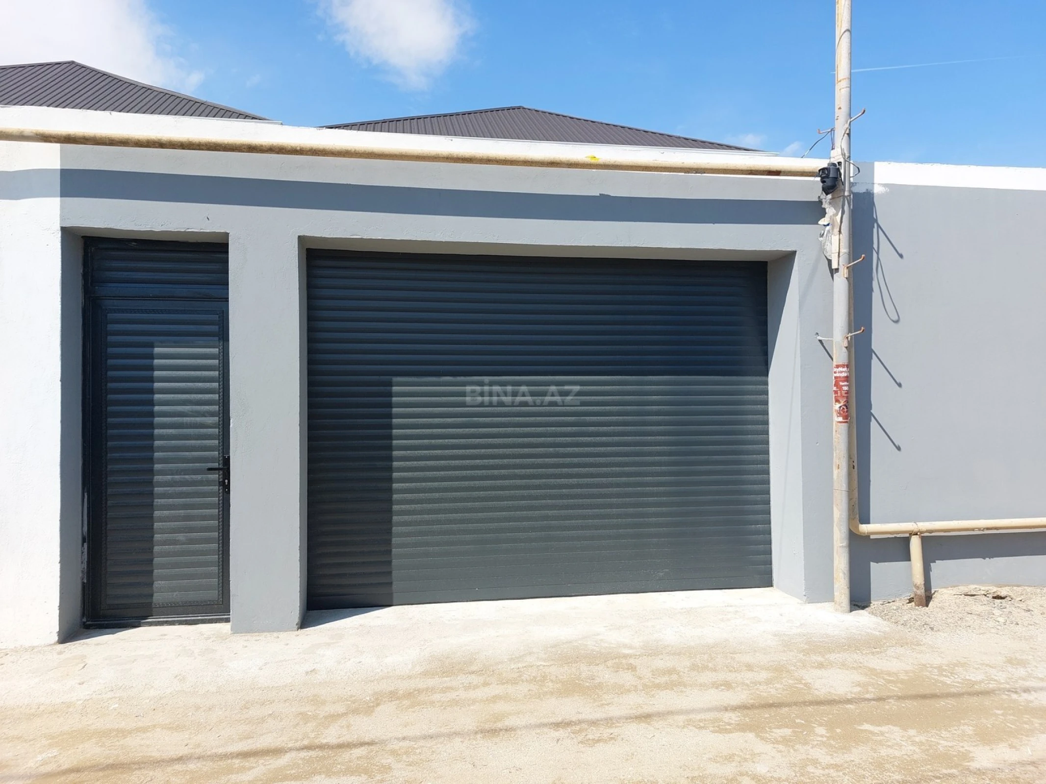 Satılır 6 otaqlı həyət evi 200 m²