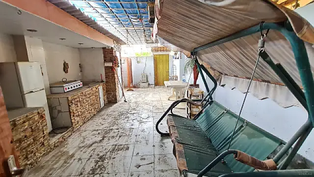 Satılır 3 otaqlı həyət evi 100 m²