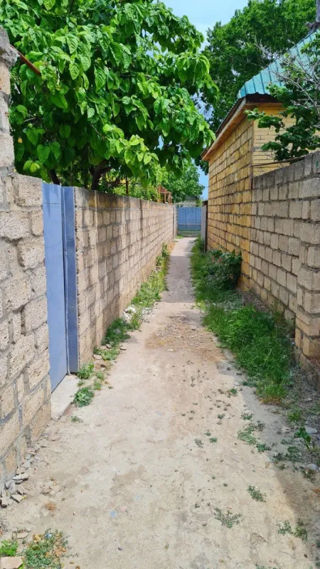 Satılır 3 otaqlı həyət evi 100 m²