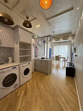 Satılır 3 otaqlı mənzil 61 m²