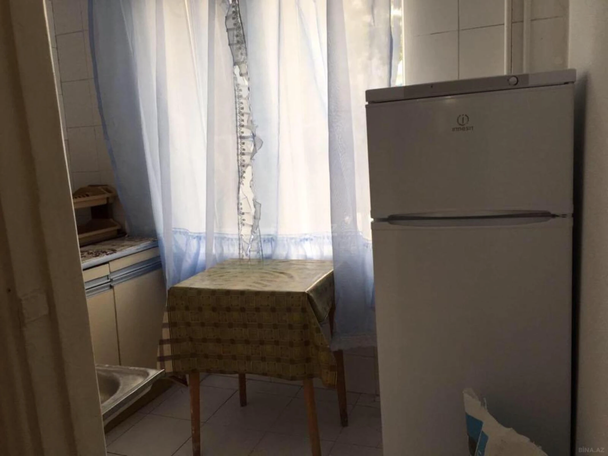 Kirayə verilir 1 otaqlı mənzil 40 m²