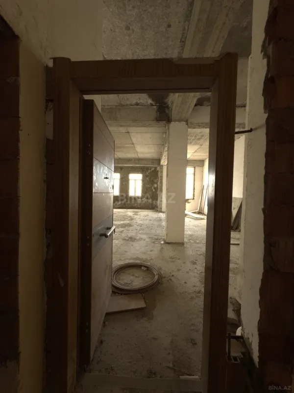 Satılır 3 otaqlı mənzil 150 m²