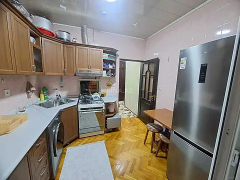 Satılır 3 otaqlı mənzil 90 m²