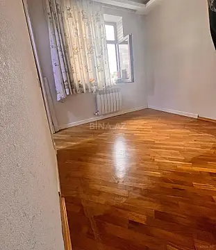 Kirayə verilir 2 otaqlı mənzil 50 m²