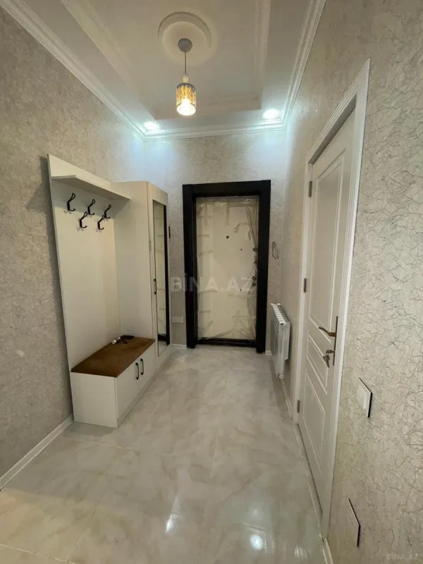 Kirayə verilir 2 otaqlı mənzil 70 m²