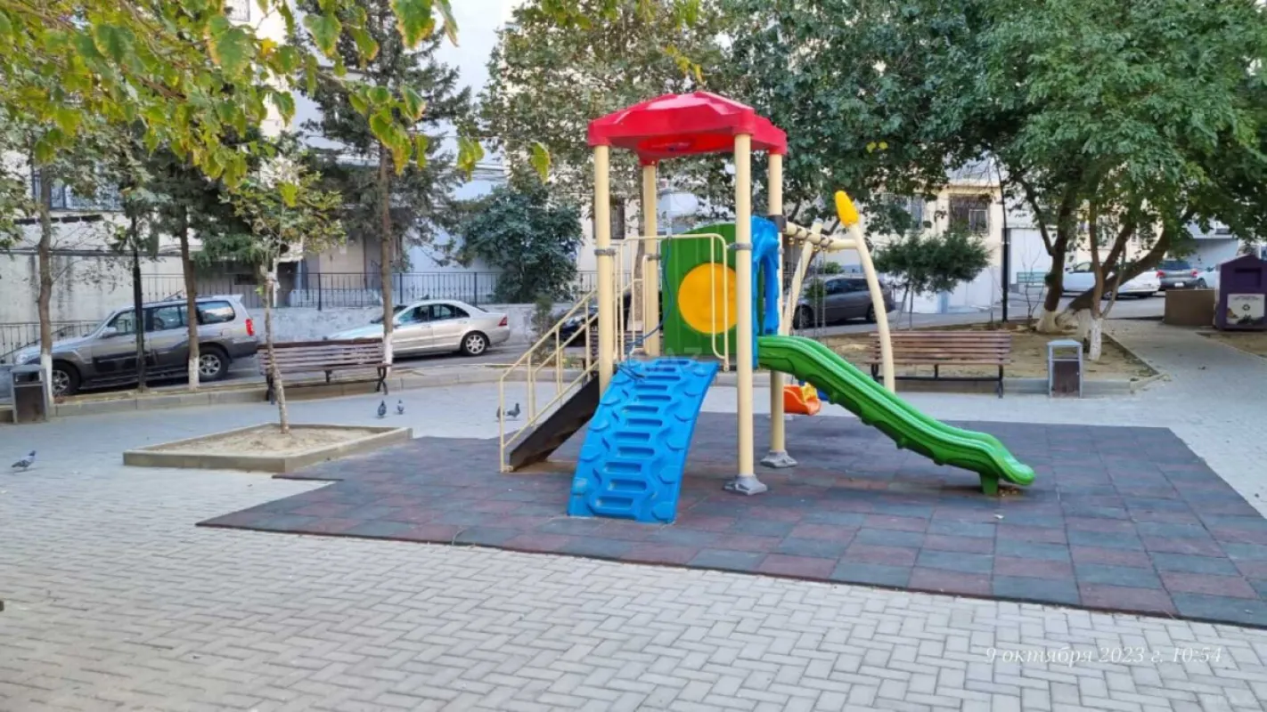 Kirayə verilir 2 otaqlı mənzil 88 m²